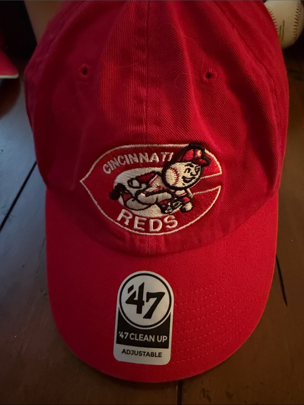 47 Cincinnati Reds Red Logo Adjustable Clean Up Cap